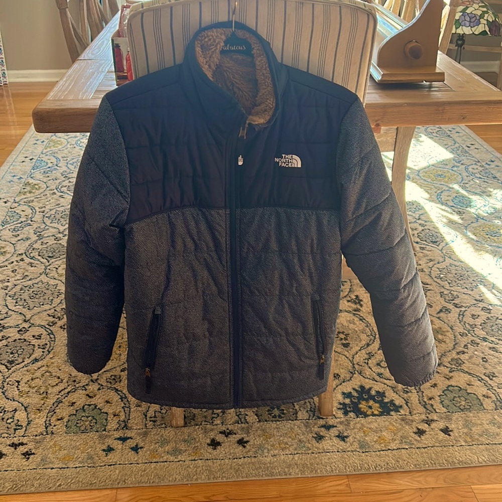 Boys XL reversible North Face Fleece